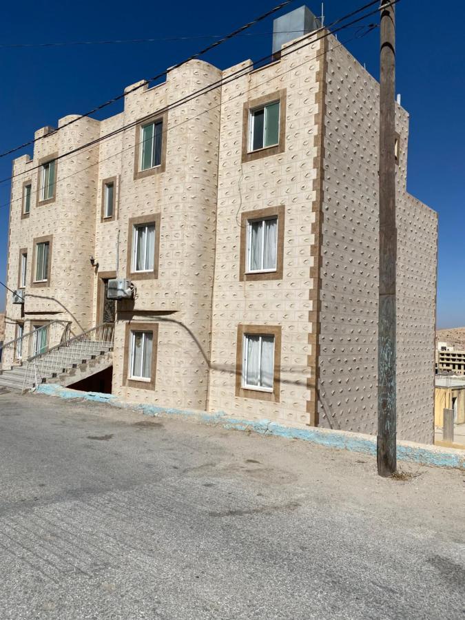 Bed and Breakfast Hustle'S Look Wadi Musa Exterior foto